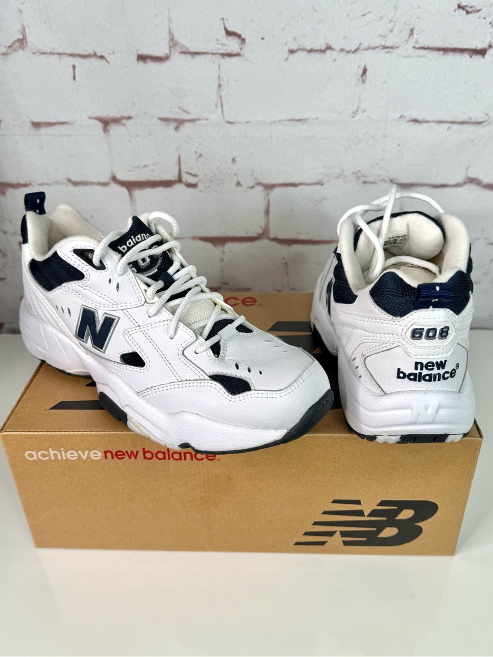 NEW BALANCE MX608 Men’s 12D NEW IN BOX Cross Training White Navy Leather Sneaker